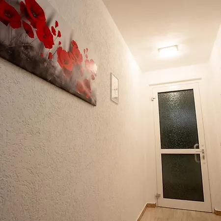 Appartement Livemore24 - 3 In Wlan - Smart-tv - 24-7 Check-in Und Kueche Duisburg
