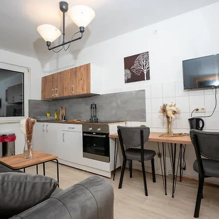 Apartamento Livemore24 - 3 In Wlan - Smart-tv - 24-7 Check-in Und Kueche