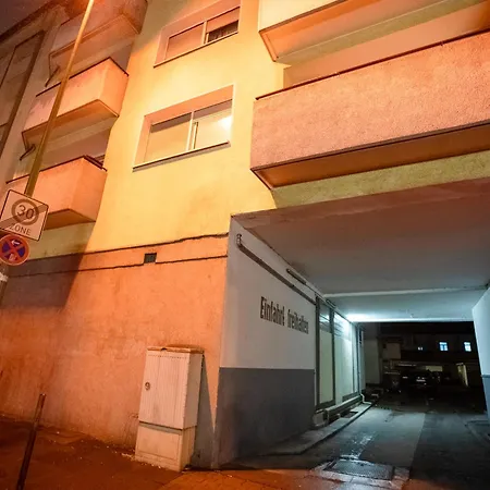 Livemore24 - 3 In Wlan - Smart-tv - 24-7 Check-in Und Kueche Apartment *